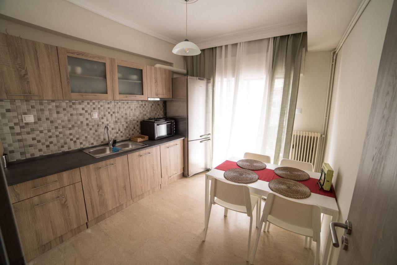 Markopoulosapartments Nea Moudhania Exteriör bild