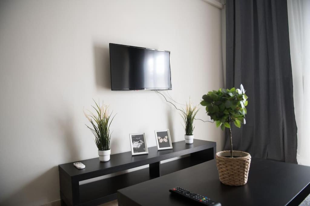Markopoulosapartments Nea Moudhania Exteriör bild