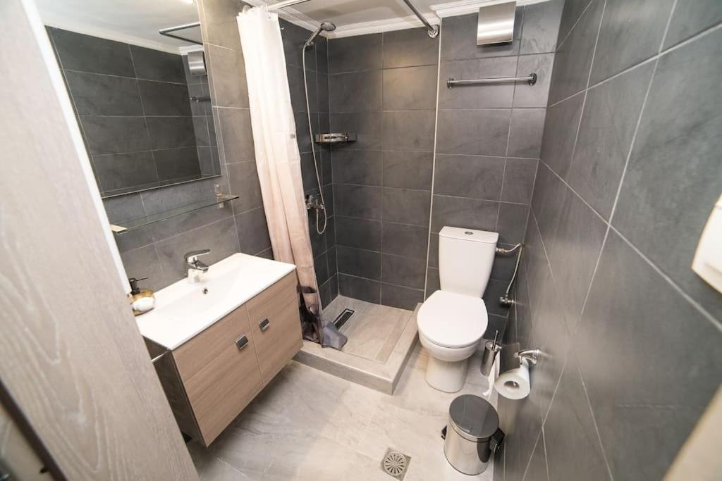 Markopoulosapartments Nea Moudhania Exteriör bild