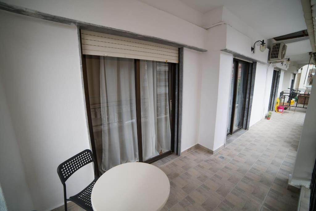 Markopoulosapartments Nea Moudhania Exteriör bild